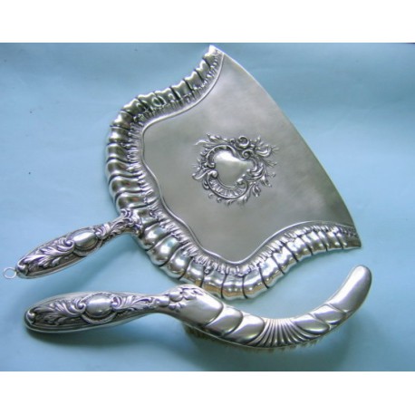 Zmiotka i szufelka do stołu w stylu barokowym - plater